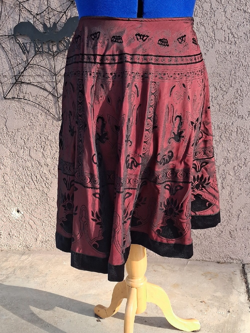 dressbarn Burgundy Velvet Burnout Circle Skirt with Black Motif